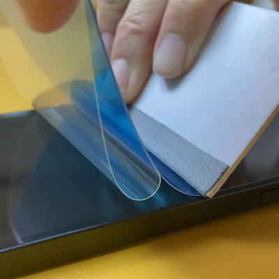 TPU Hidrojel Telefon Kılıfı Yapımı İçin Akıllı Daqin Lazer Kesim Makinesi