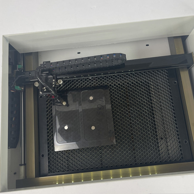 Gizlilik Temperli Cam Ekran Koruyucu için Samsung 30w Lazer Etiket Kesici