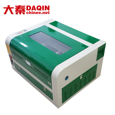 Yüksek hassasiyetli 6040 4060 CO2 Lazer Kesme Makinesi Masaüstü 40W 50W 60W 80W Hobiler ve Fabrikalar için Gravör Kesicisi