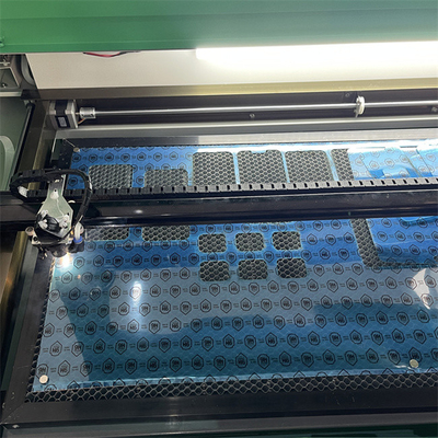 Daqin Yüksek Hızlı 1040 Ekran Koruyucu Lazer Kesme Makinesi